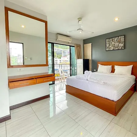 Отель Twenty Two House